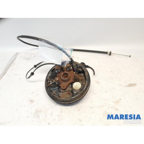 Fiat - 500 - Achsschenkel links hinten