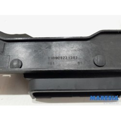 Citroen - C5 Aircross - Lock plate