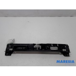 Citroen - C5 Aircross - Lock plate