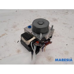 Renault - Captur - ABS pump