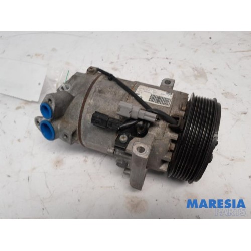 Renault - Captur - Air conditioning pump