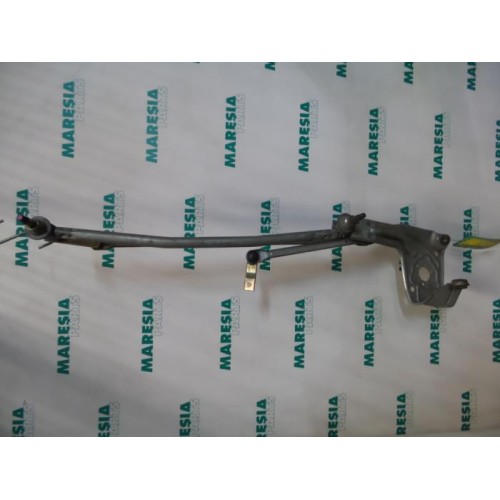 Renault - Megane - Wiper mechanism