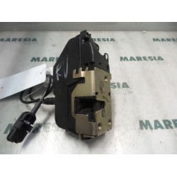 Renault - Megane - Front door lock mechanism 4-door, right