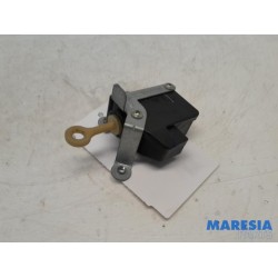 Citroen - C1 - Tailgate motor