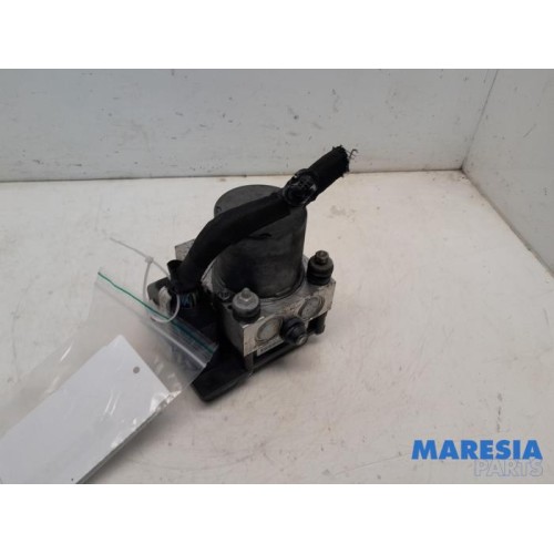 Citroen - C5 - ABS pump