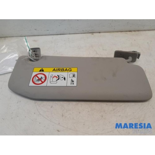Citroen - C4 Cactus - Sun visor