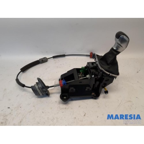 Citroen - C4 Cactus - Gear stick