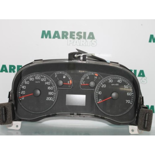 Fiat - Punto - Instrument panel