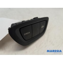 Citroen - C5 - PDC switch