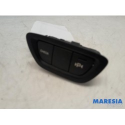 Citroen - C5 - PDC switch