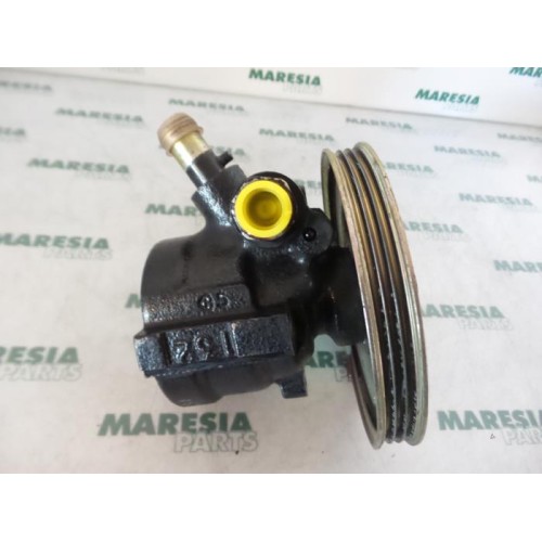 Fiat - Palio - Power steering pump