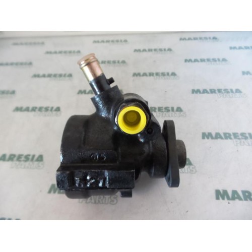 Fiat - Palio - Power steering pump