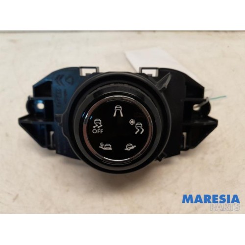 Citroen - C4 Cactus - Switch