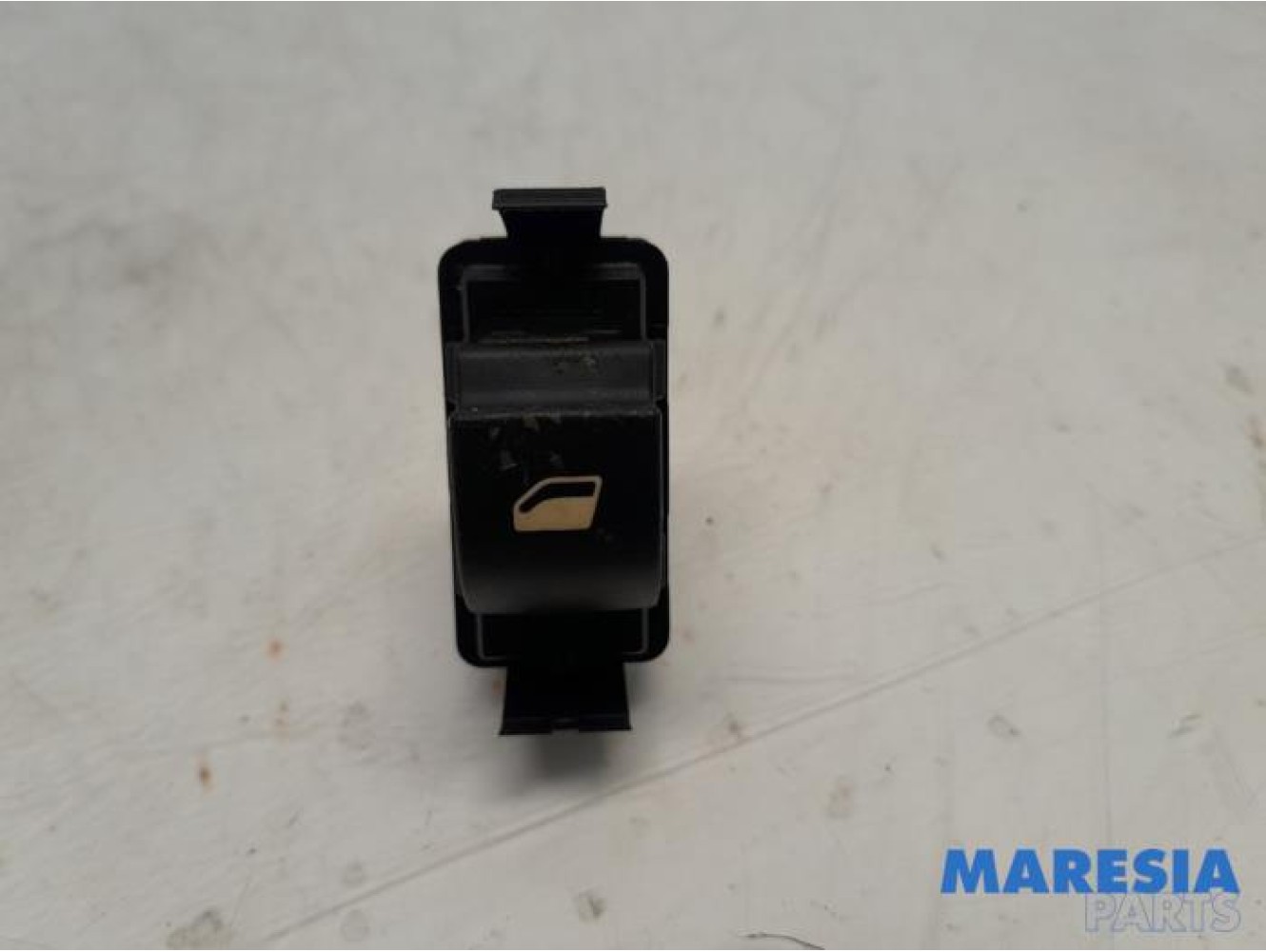 Citroen - C5 - Electric window switch