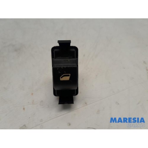 Citroen - C5 - Electric window switch