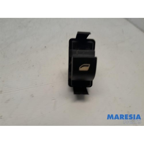 Citroen - C5 - Electric window switch
