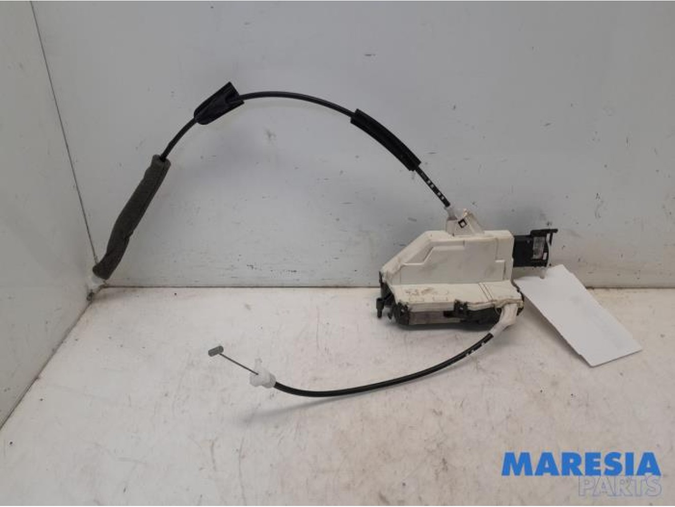Citroen - C5 - Front door lock mechanism 4-door, right