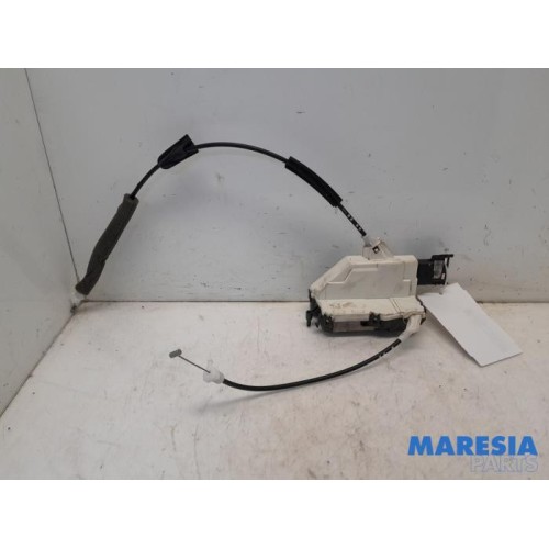 Citroen - C5 - Front door lock mechanism 4-door, right