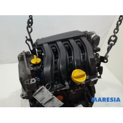 Renault - Clio - Engine