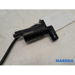 Citroen - C5 - Scheibensprüherpumpe vorne