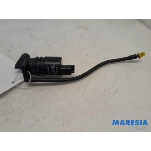 Citroen - C5 - Scheibensprüherpumpe vorne