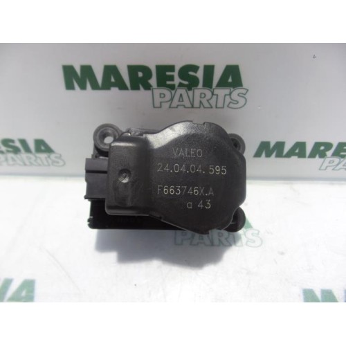 Renault - Megane - Heater valve motor