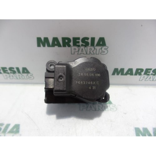 Renault - Megane - Heater valve motor