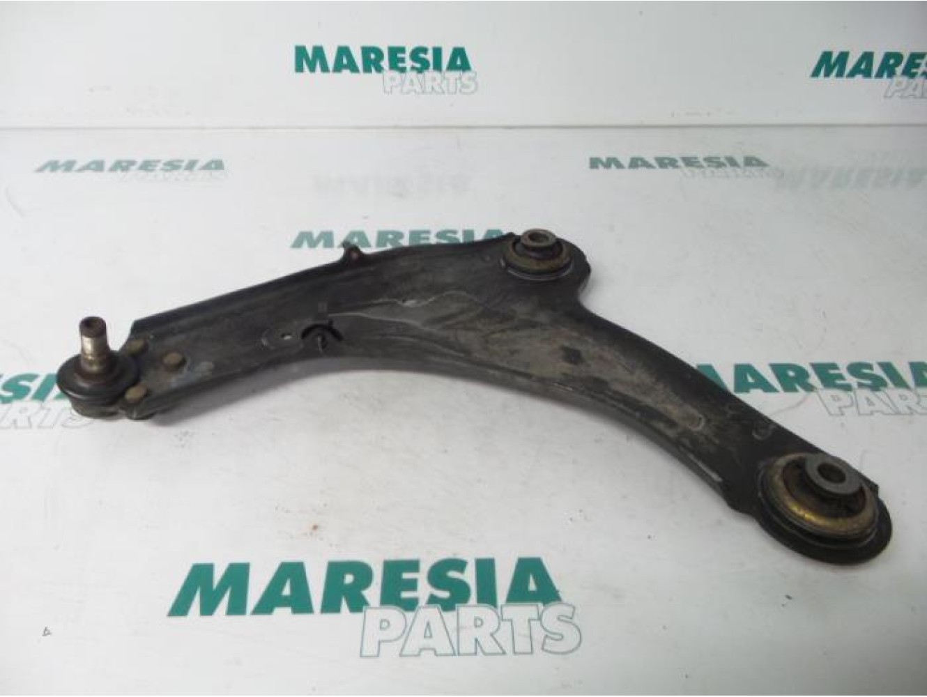 Renault - Laguna - Querlenker unten links vorne
