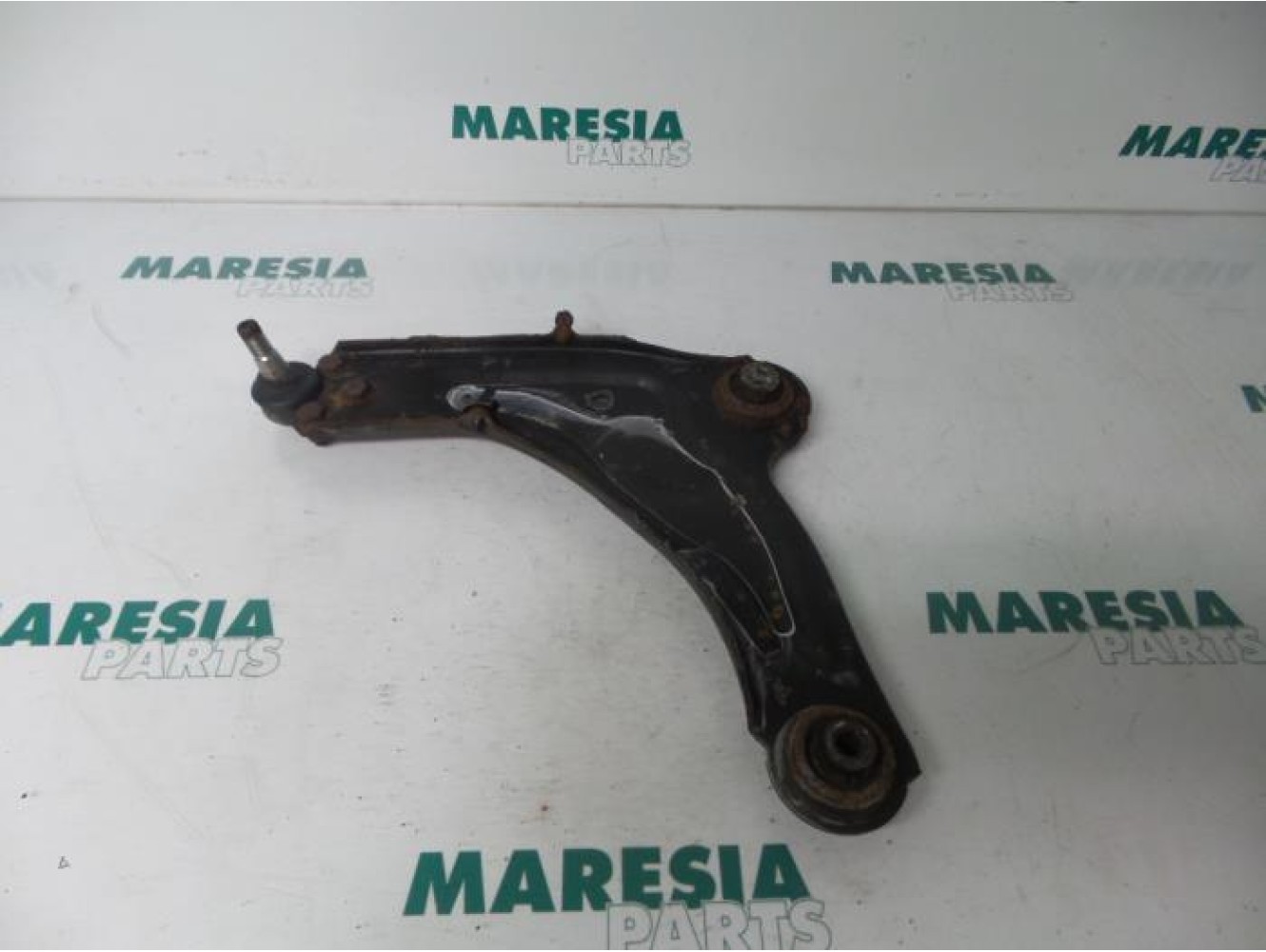 Renault - Laguna - Querlenker unten links vorne
