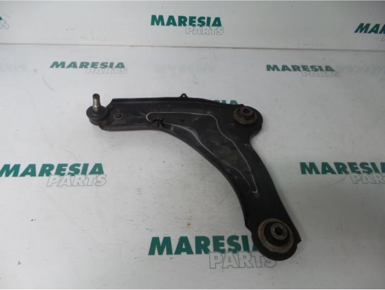Renault - Laguna - Querlenker unten links vorne