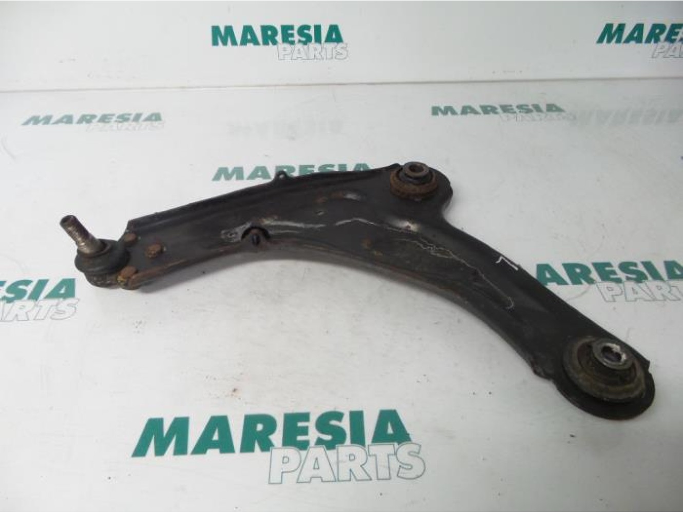 Renault - Laguna - Querlenker unten links vorne