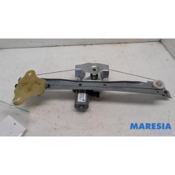 Renault - Captur - Rear door window mechanism 4-door, right
