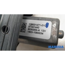 Renault - Captur - Rear door window mechanism 4-door, right