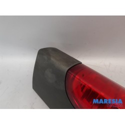 Renault - Trafic - Achterlicht links