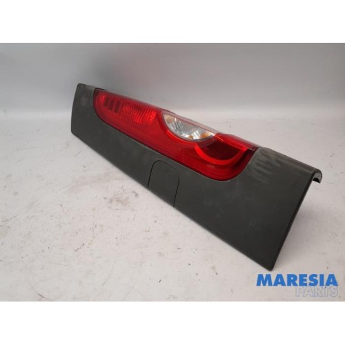 Renault - Trafic - Taillight, left