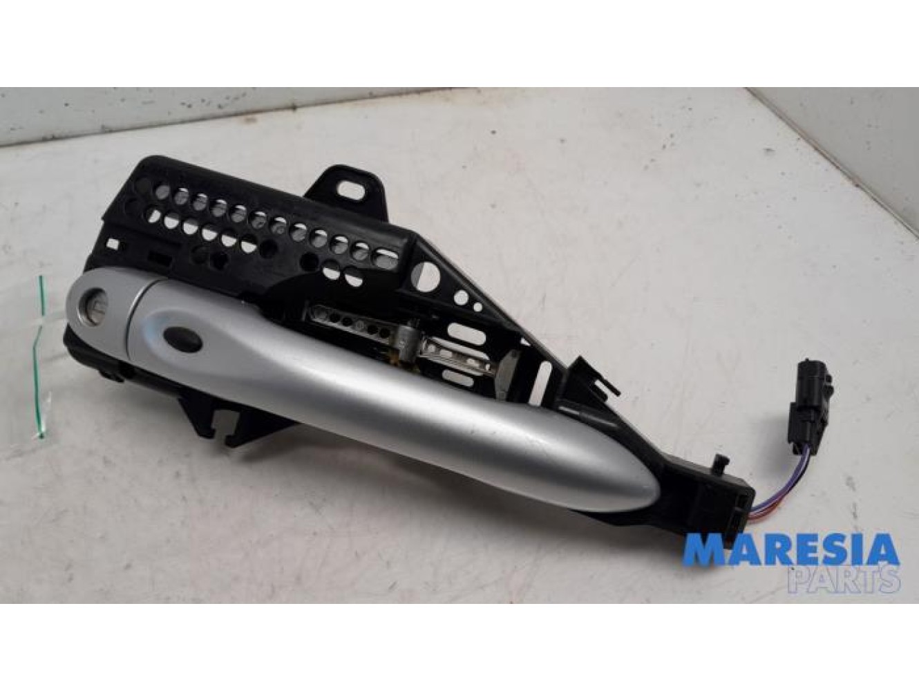 Renault - Captur - Door handle 4-door, front left
