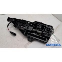 Renault - Captur - Front door handle 4-door, right