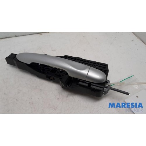 Renault - Captur - Rear door handle 4-door, right