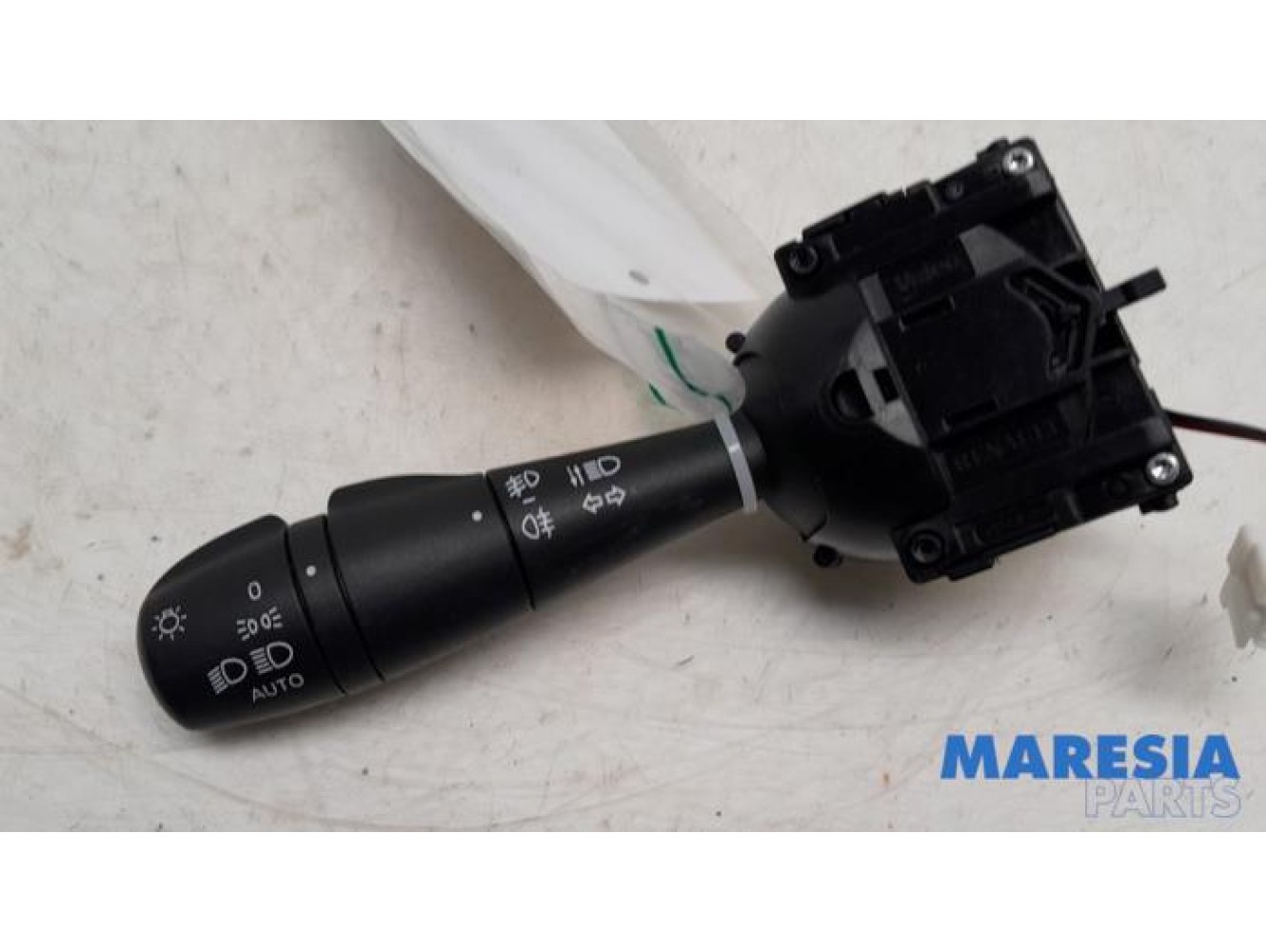 Renault - Captur - Indicator switch