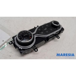 Renault - Captur - Panneau de commandes chauffage
