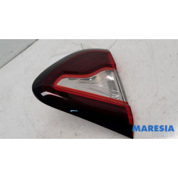 Renault - Captur - Taillight, left