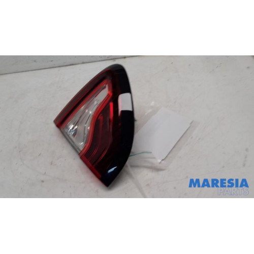 Renault - Captur - Taillight, left