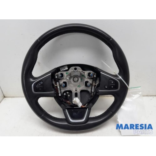 Renault - Captur - Steering wheel