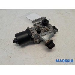 Renault - Captur - Front wiper motor