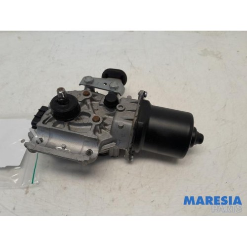 Renault - Captur - Front wiper motor