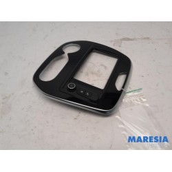 Renault - Captur - Cadre radio