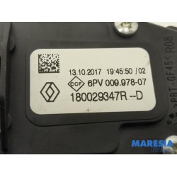 Renault - Captur - Accelerator pedal