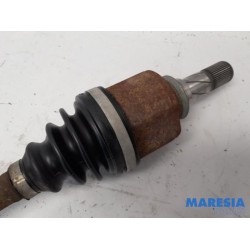 Renault - Trafic - Aandrijfas links-voor