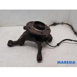 Renault - Trafic - Knuckle, front right