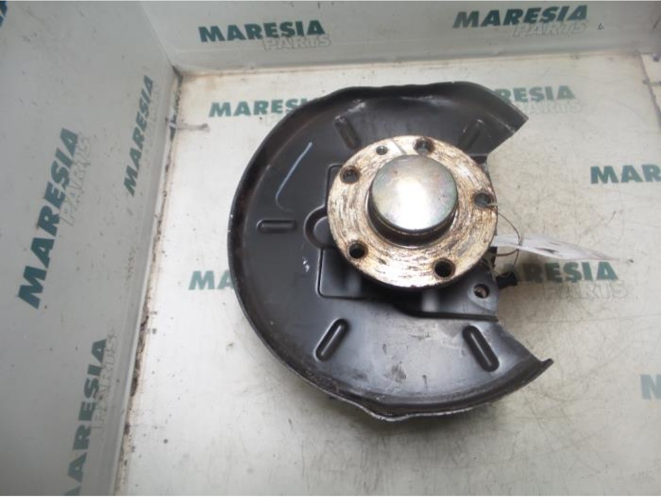 Alfa Romeo - 147 - Fusee links-achter